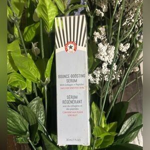 First Aid Beauty Bounce Boosting Serum